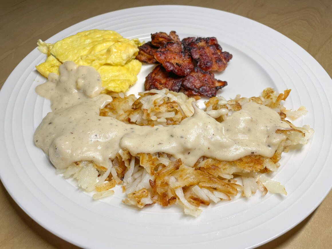 Bacon, Eggs, Hash Browns w/Gravy