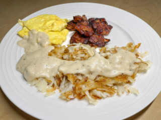 Bacon, Eggs, Hash Browns w/Gravy