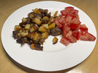 Herbed Tomatoes & Beef Hash