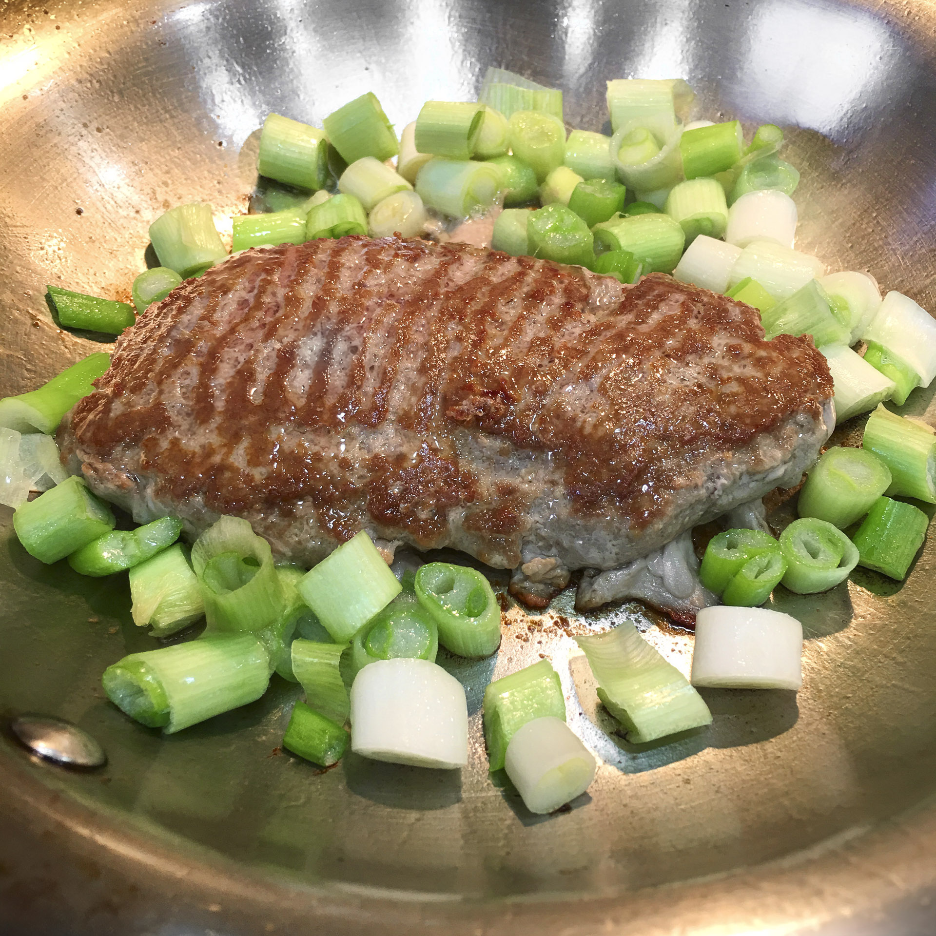 Turkey Patty w/Green Onions